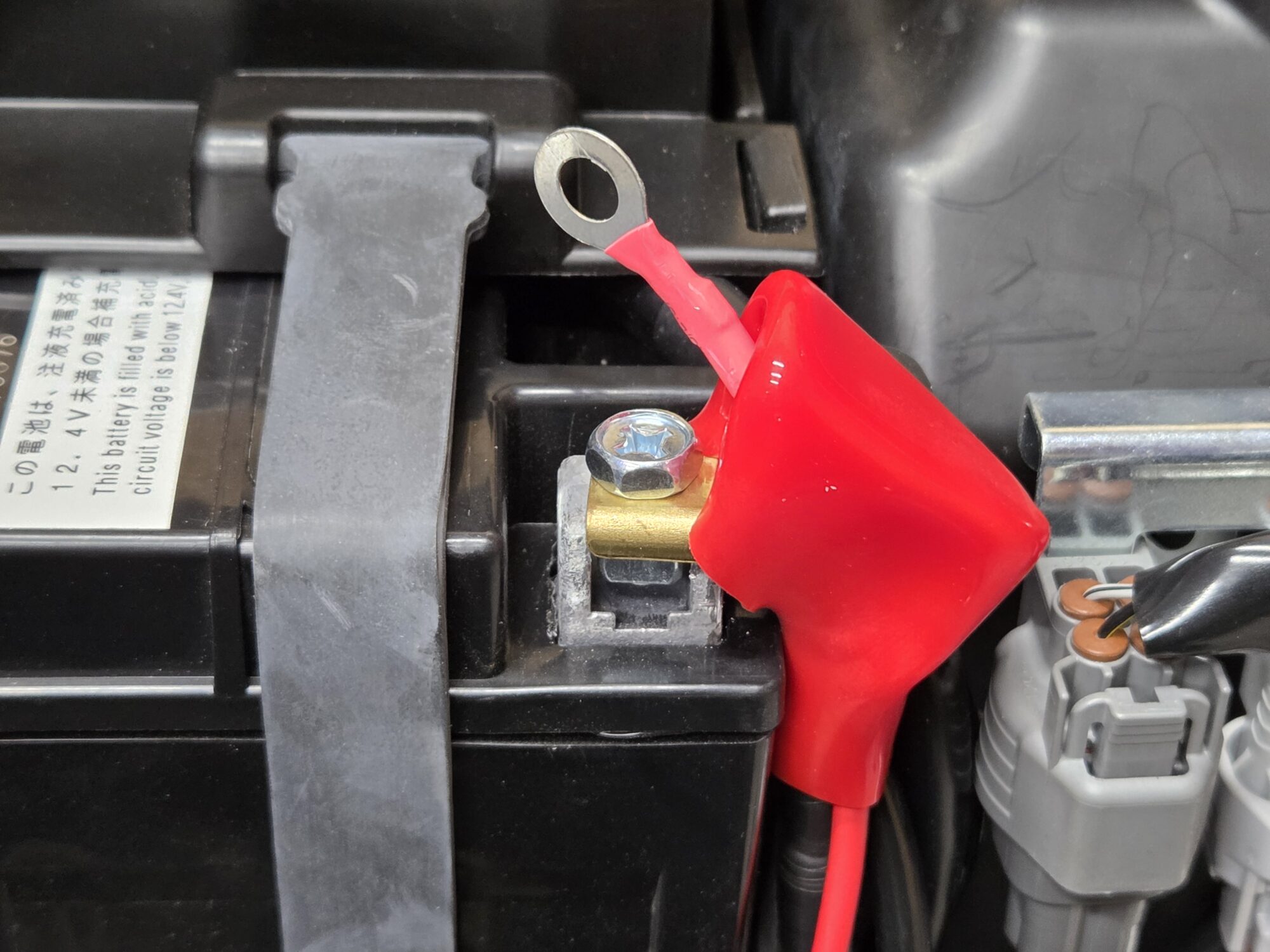 充電用SAEコネクタ取り付け 697km